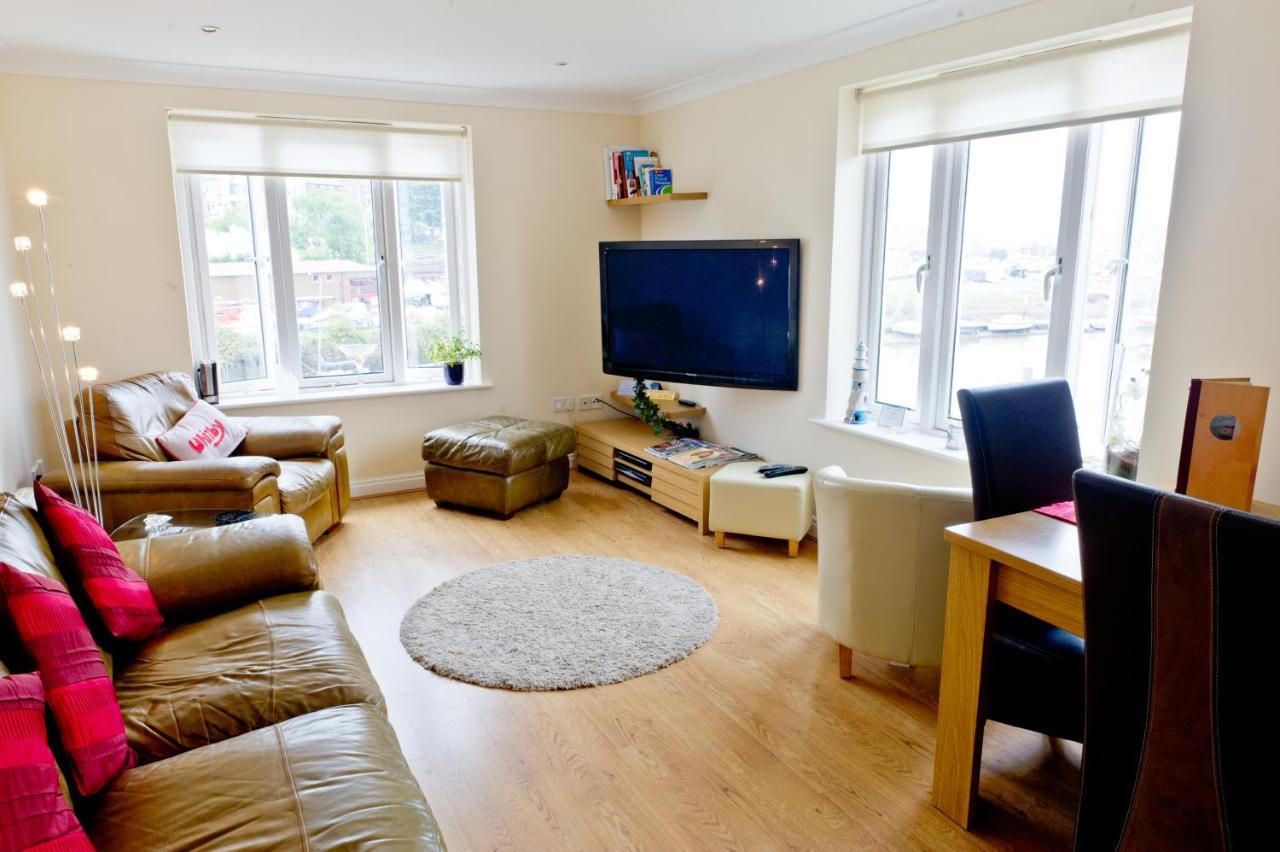 וויטבי Watermark Apartments חדר תמונה