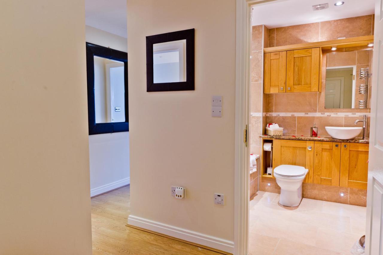 וויטבי Watermark Apartments חדר תמונה